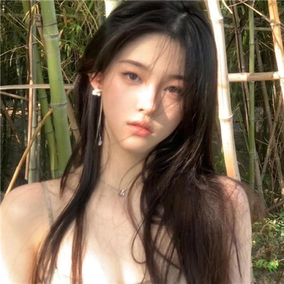 招聘【纯出陪玩】+商务伴游女孩永远不要沉溺在安逸里得过且过.能给你遮风挡雨的